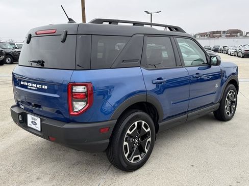 Used 2024 Ford Bronco Sport Outer Banks image 8