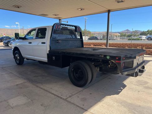 Used 2021 RAM 3500 Tradesman w/ Chrome Appearance Group image 3
