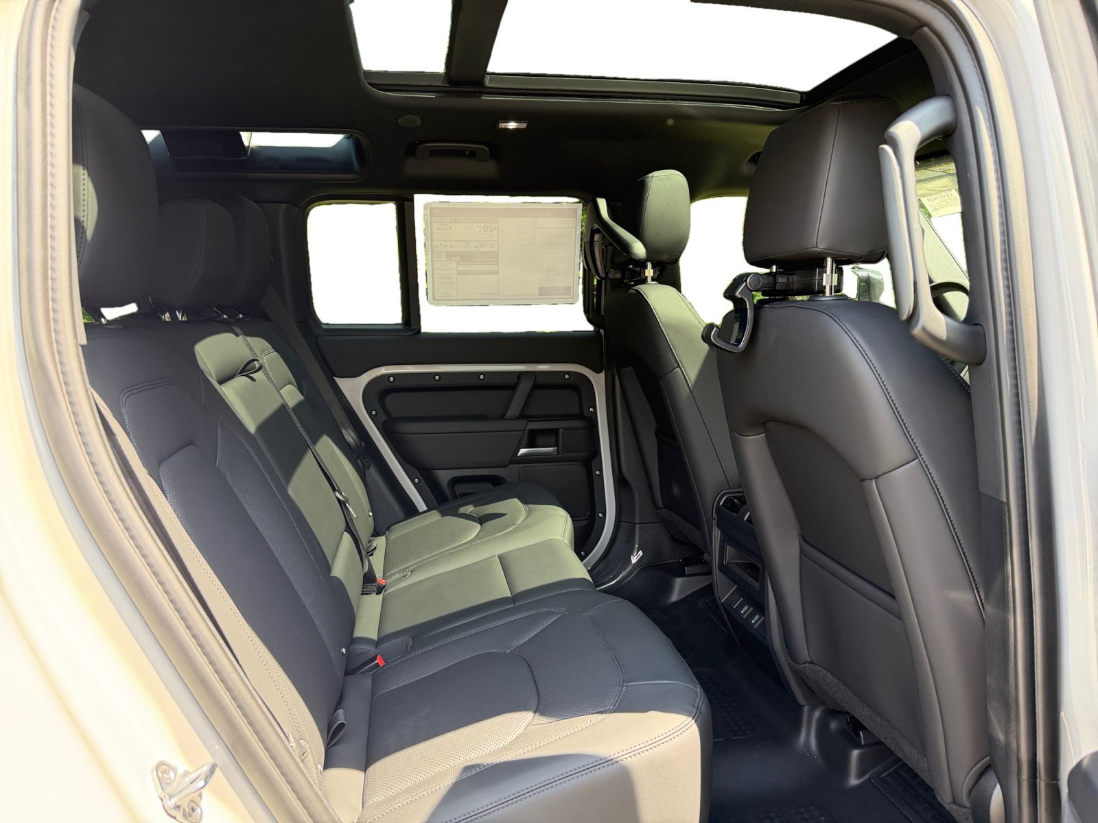 New 2026 Land Rover Defender 110 S AWD/4WD image 20