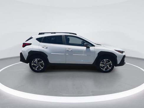 Used 2026 Subaru Crosstrek 2.5i Premium AWD/4WD image 9