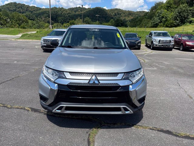 Used 2020 Mitsubishi Outlander ES FWD image 3