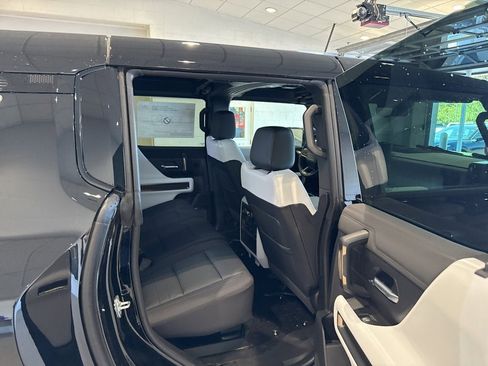New 2025 GMC Hummer EV 3X image 14