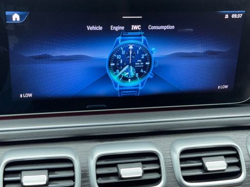 Used 2024 Mercedes-Benz GLE 53 AMG 4MATIC Coupe w/ Driver Assistance Package image 30