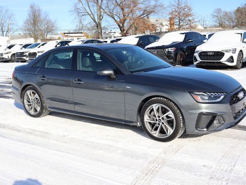 Used 2025 Audi A4 2.0T Premium w/ Convenience Package image 3
