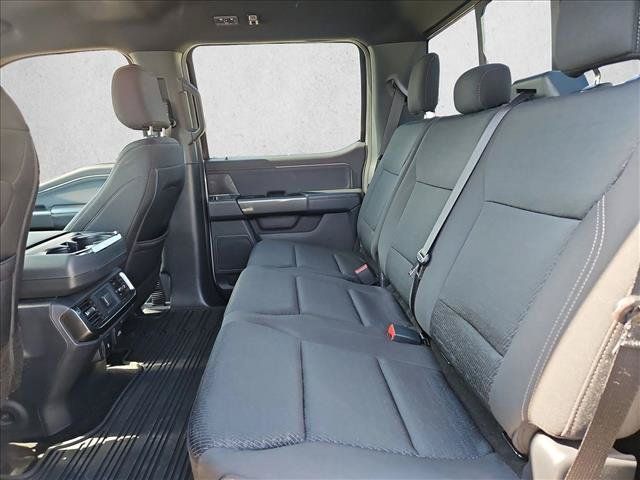 Used 2022 Ford F150 XLT w/ Equipment Group 302A High AWD/4WD image 18
