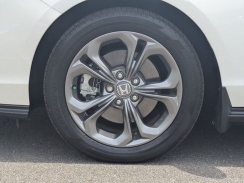 Used 2023 Honda Accord EX-L image 24