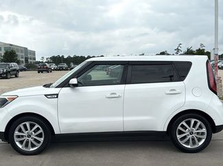 Used 2018 Kia Soul + FWD video 2