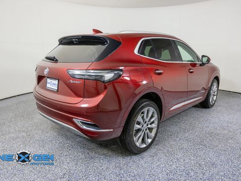 Used 2022 Buick Envision Avenir w/ Technology Package II FWD image 7