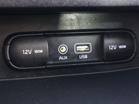 Used 2020 Kia Forte LXS FWD image 24