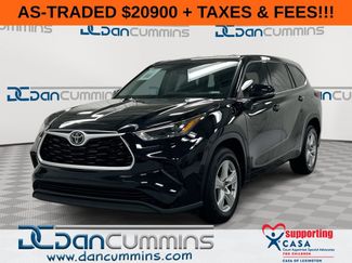 Used 2022 Toyota Highlander L FWD video 1