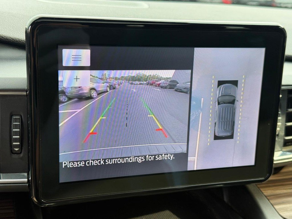Used 2020 Ford Explorer Limited w/ Class III Trailer Tow Package AWD/4WD image 23