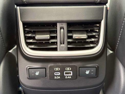 Certified 2025 Subaru Outback Touring XT AWD/4WD image 33