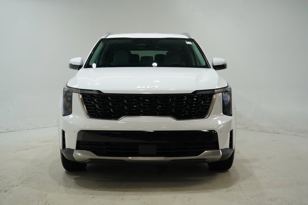 Used 2024 Kia Sorento S FWD image 3