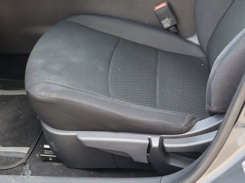 Used 2022 Nissan Sentra S w/ Trunk Package FWD image 12
