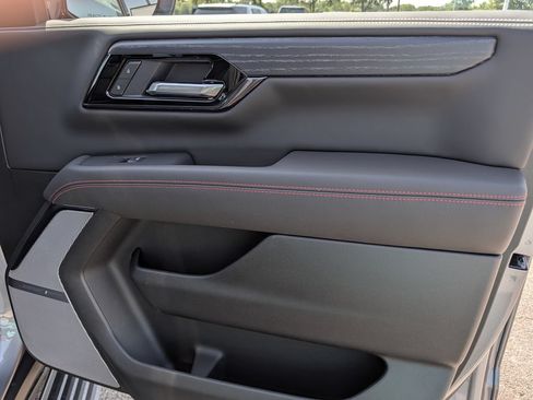 New 2026 GMC Yukon AT4 Ultimate w/ LPO, Floor Liner Package AWD/4WD image 35