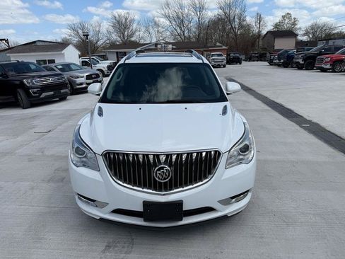 Used 2016 Buick Enclave Leather w/ Trailering Package FWD image 2