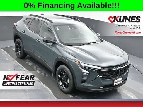 New 2026 Chevrolet Trax LT w/ Driver Confidence Package FWD image 29