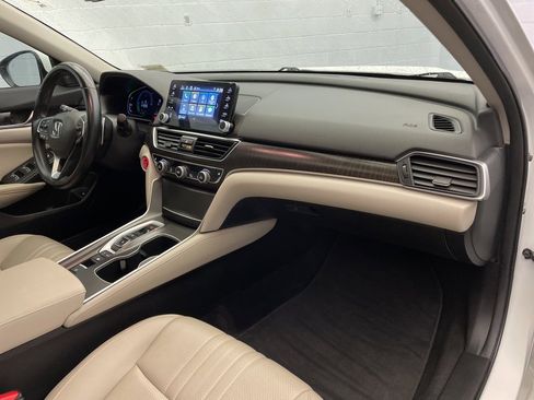 Used 2022 Honda Accord EX-L image 25