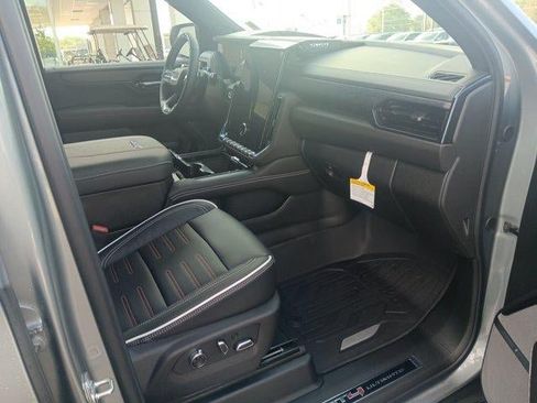 New 2026 GMC Yukon XL AT4 Ultimate w/ LPO, Floor Liner Package AWD/4WD image 19