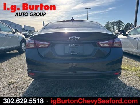 Used 2023 Chevrolet Malibu LT w/ Midnight Edition image 5