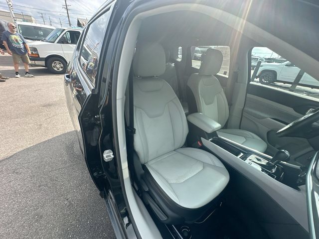 Used 2022 Jeep Compass Latitude w/ Convenience Group AWD/4WD image 25
