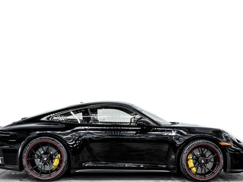 Used 2026 Porsche 911 GT3 RWD image 2