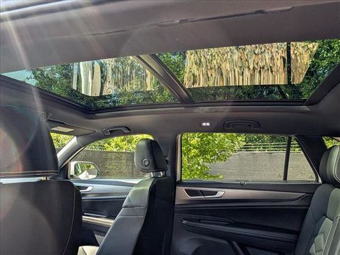 Used 2025 Volkswagen Atlas Cross Sport SE w/ Panoramic Sunroof Package AWD/4WD image 29