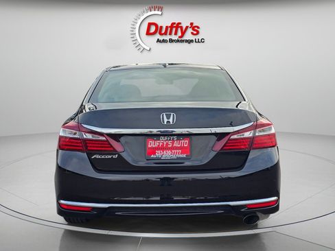 Used 2017 Honda Accord EX-L image 15