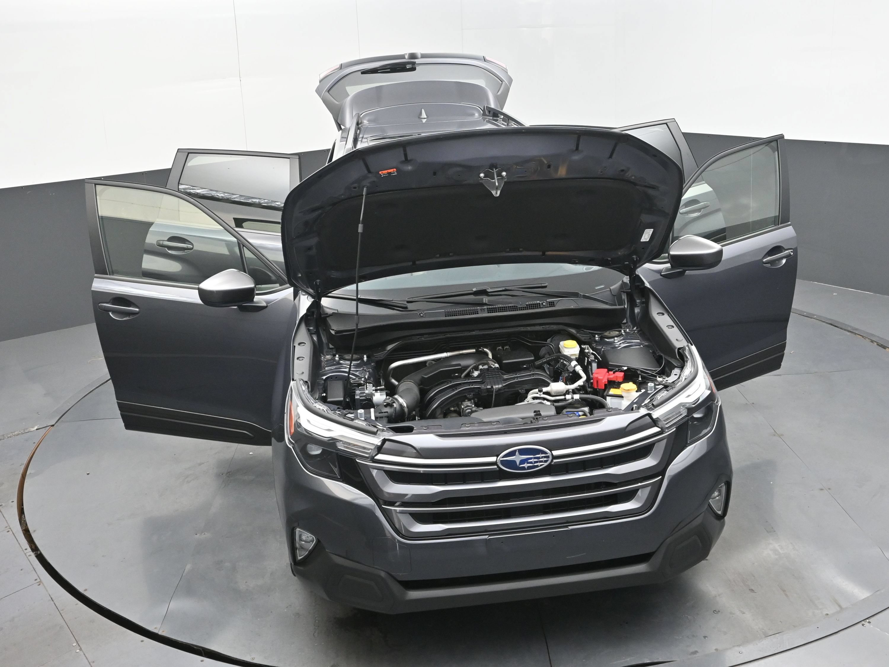 Used 2025 Subaru Forester Premium AWD/4WD image 40