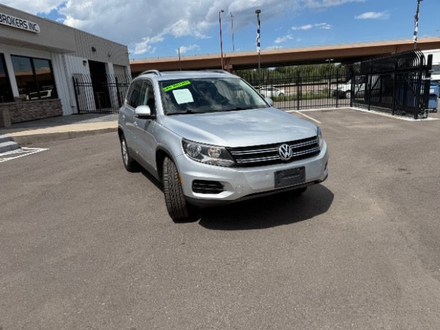 Used 2017 Volkswagen Tiguan Wolfsburg Edition AWD/4WD image 20