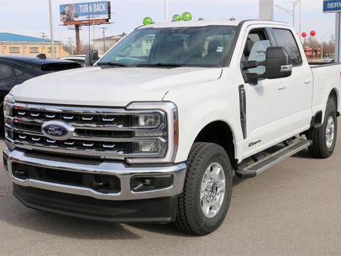 New 2026 Ford F250 XLT w/ XLT Premium Package image 2