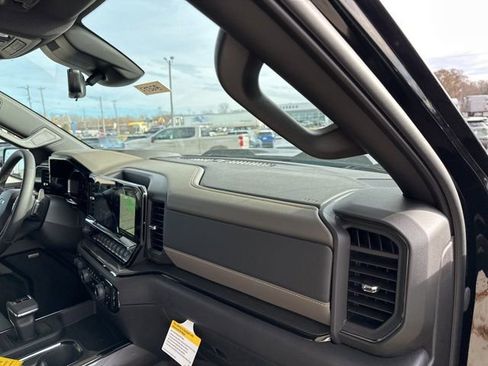 New 2026 Chevrolet Silverado 1500 ZR2 image 33