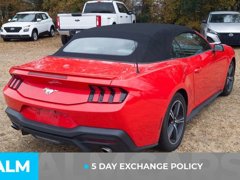 Used 2024 Ford Mustang Premium image 4