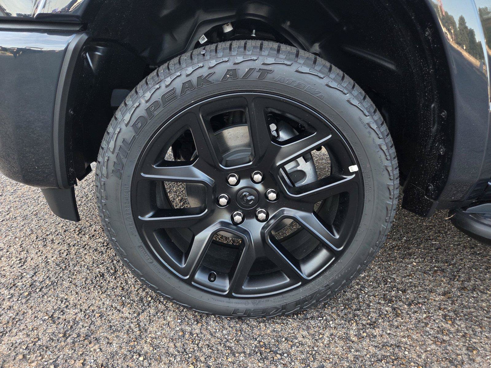 New 2027 RAM 1500 Laramie w/ Night Edition AWD/4WD image 33