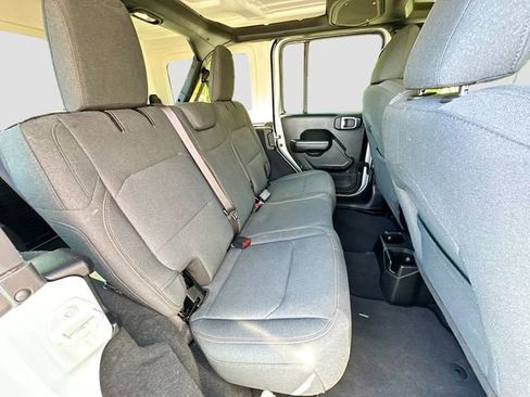 Used 2024 Jeep Wrangler Sport S image 25