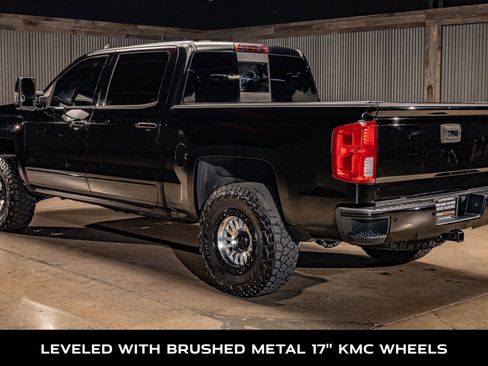 Used 2018 Chevrolet Silverado 1500 LTZ Z71 w/ LTZ Plus Package image 6