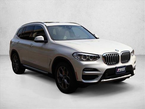Used 2020 BMW X3 xDrive30i w/ Premium Package AWD/4WD image 4