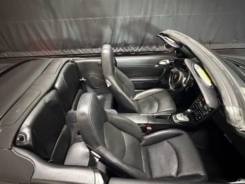 Used 2010 Porsche 911 Carrera image 19