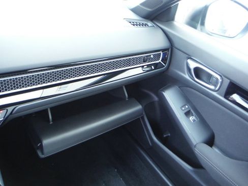 Used 2026 Honda Civic Sport image 38