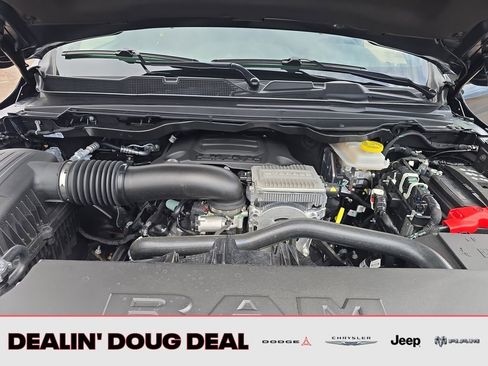 New 2026 RAM 1500 4x4 Crew Cab image 21