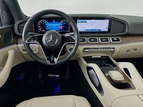 New 2026 Mercedes-Benz GLE 350 4MATIC image 4