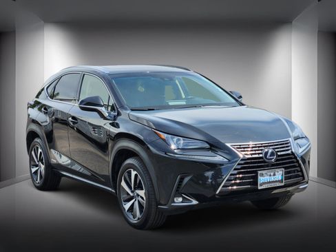 Used 2019 Lexus NX 300h AWD w/ Premium Package image 4