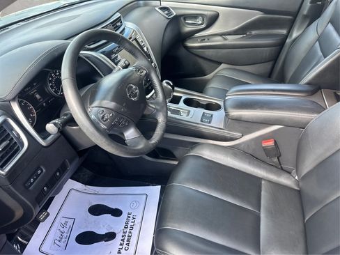 Used 2022 Nissan Murano SV w/ SV Midnight Edition Package FWD image 11