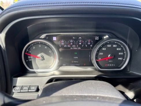 Used 2019 Chevrolet Silverado 1500 High Country w/ Technology Package AWD/4WD image 29