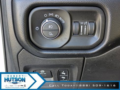 Used 2022 RAM 1500 Laramie image 22