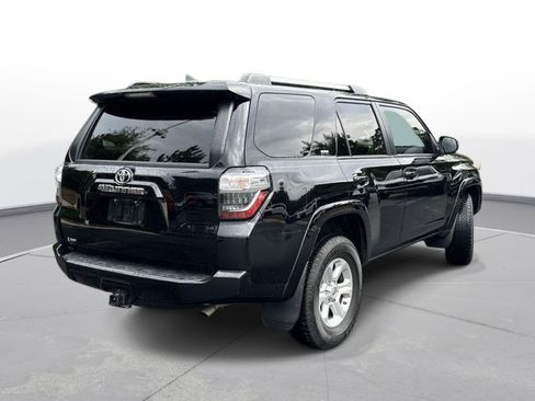 Used 2019 Toyota 4Runner SR5 RWD image 6