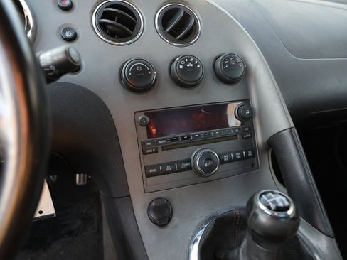 Used 2007 Pontiac Solstice GXP w/ Premium Package image 15