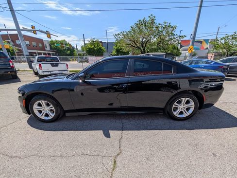 Used 2023 Dodge Charger SXT RWD image 9