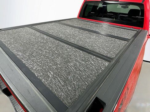 Used 2019 Chevrolet Silverado 1500 LT image 23