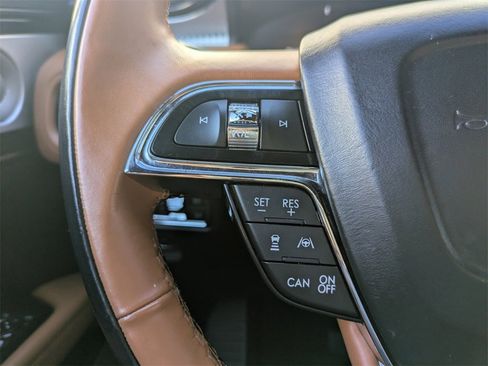 Certified 2022 Lincoln Nautilus Black Label w/ Class II Trailer Tow Package image 28